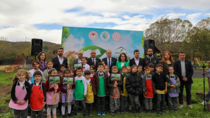Bozhane’de 20 Şehidimizin Aziz Hatırası Dikilen Fidanlarla Yaşatıldı